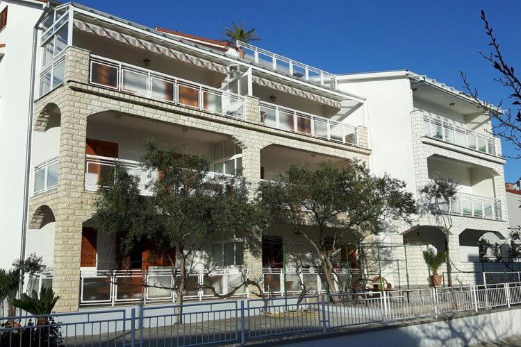 Apartments Adelheid In Biograd, Close To The Beach Biograd Na Moru Esterno foto